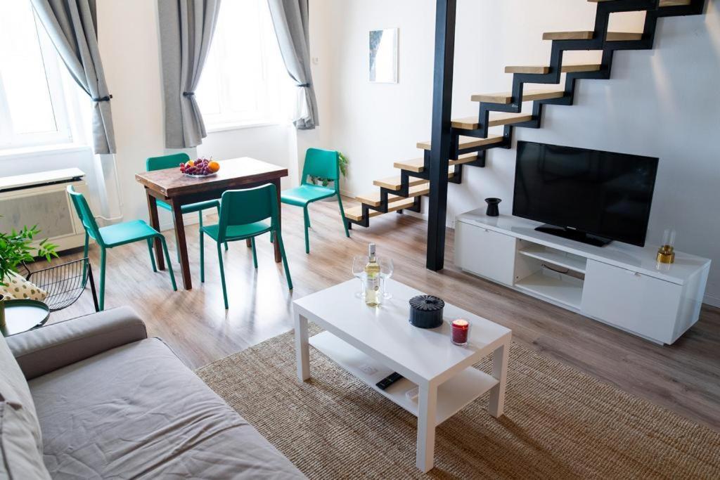 Studio Apartment Next To Famous Party House A38 Budapešť Exteriér fotografie