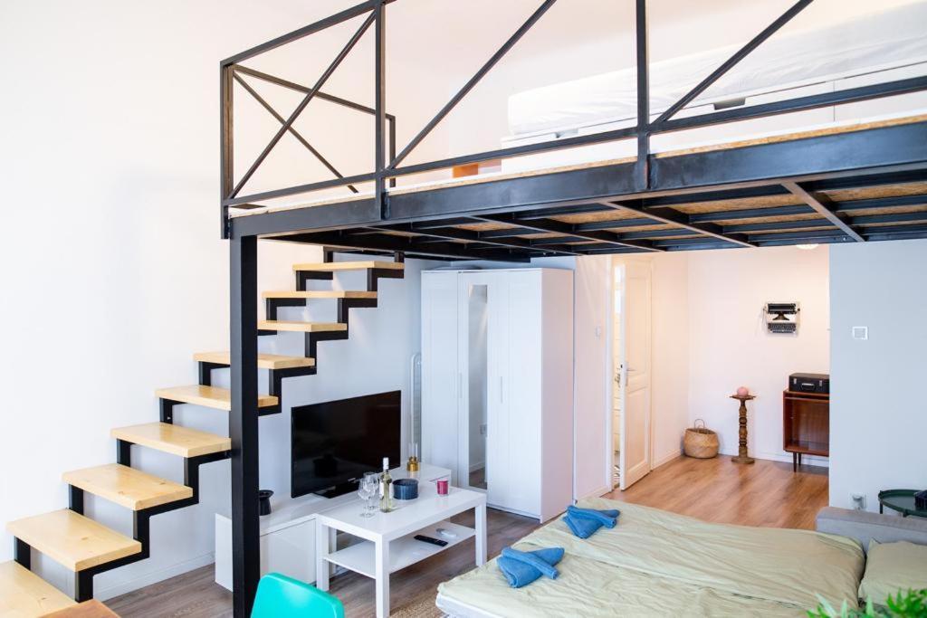 Studio Apartment Next To Famous Party House A38 Budapešť Exteriér fotografie